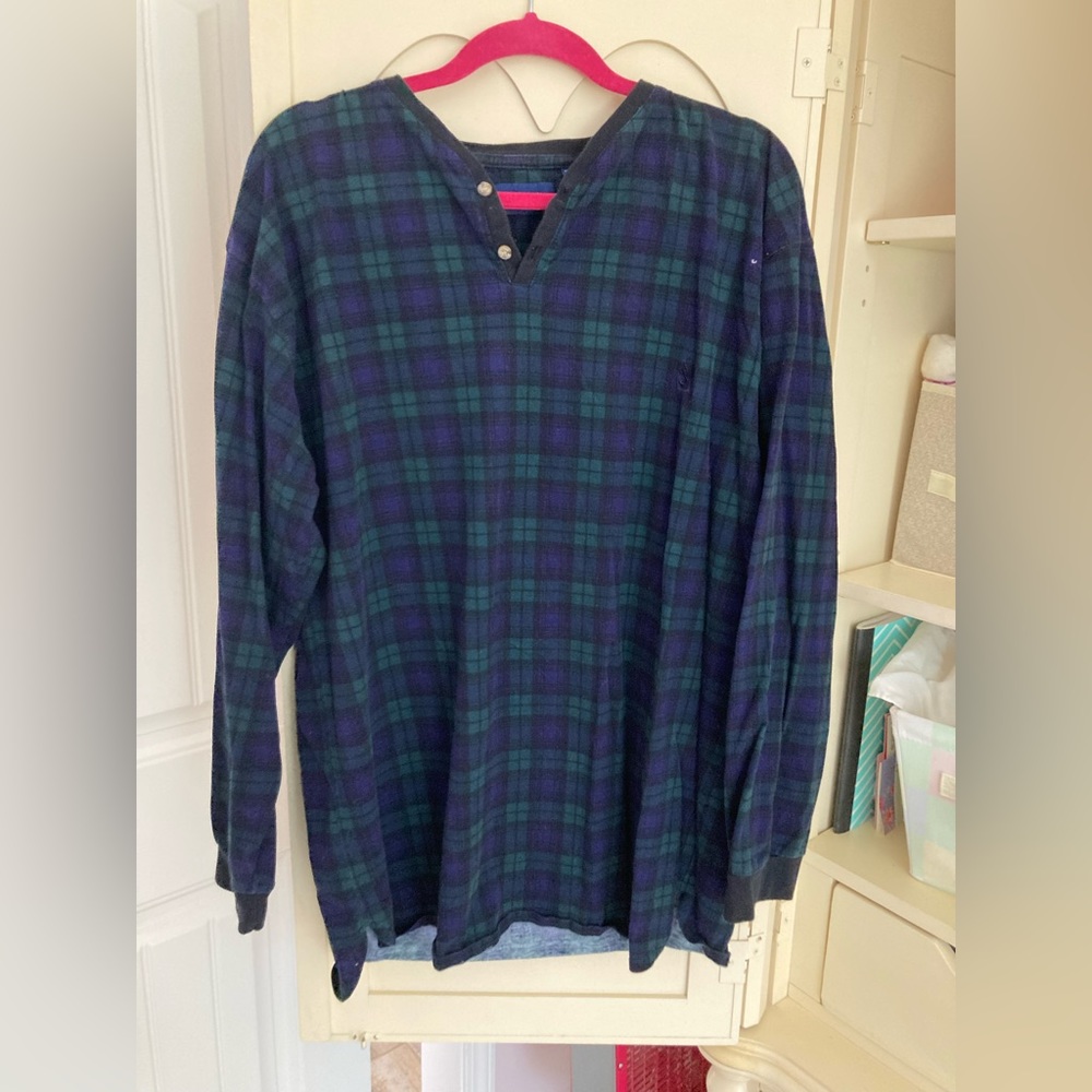 Plaid long sleeved night shirt